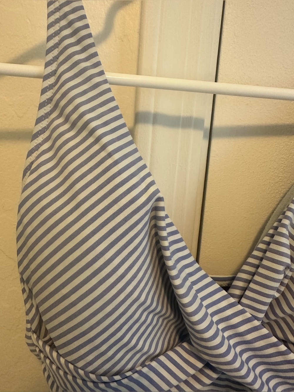 Ladies front twist striped one piece bathing suit by NipTuck Swim Size 8 - Picture 3 of 16